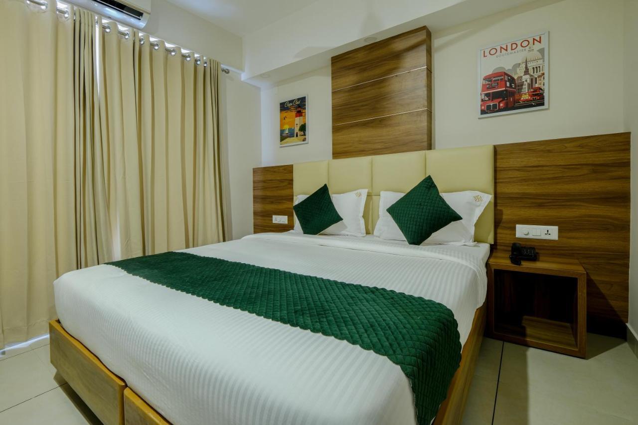 The Heartland Business Hotel, Trivandrum Тривандрум Экстерьер фото